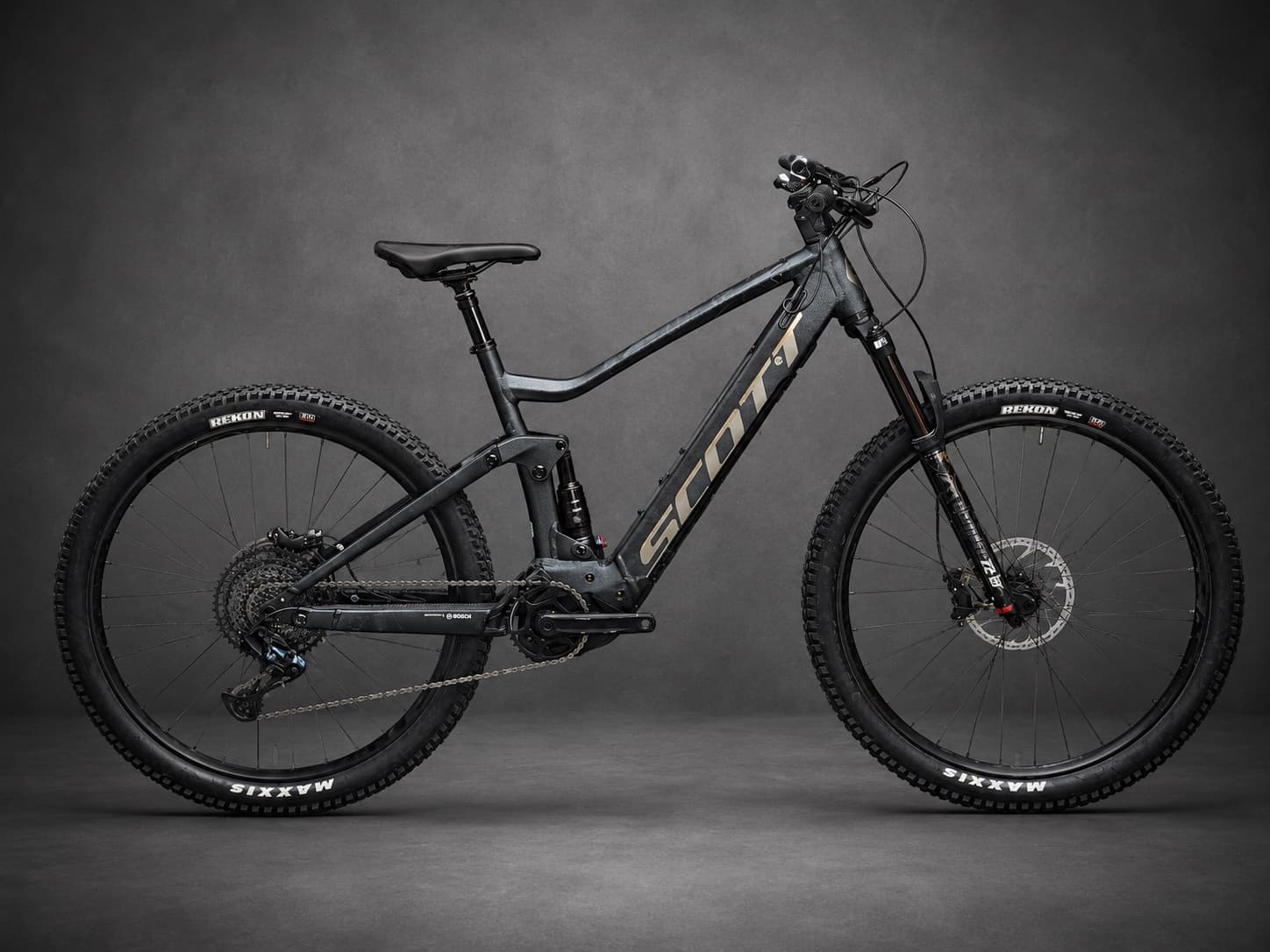Scott Strike 930